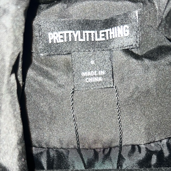 PrettyLittleThing Puffer Jacket - Picture 4 of 10
